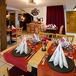 Reves Gourmands, Hotellerie & Gastronomie Hotel