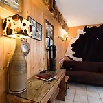 Отель Reves Gourmands, Hotellerie & Gastronomie Vernayaz