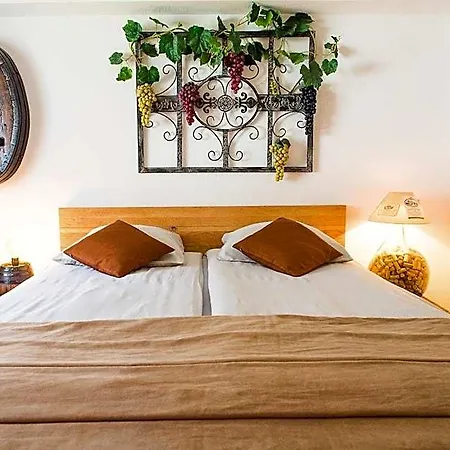 Szálloda Reves Gourmands, Hotellerie & Gastronomie