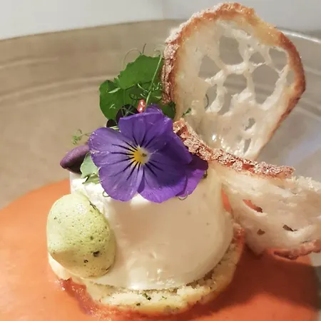 מלון Reves Gourmands, Hotellerie & Gastronomie 3*