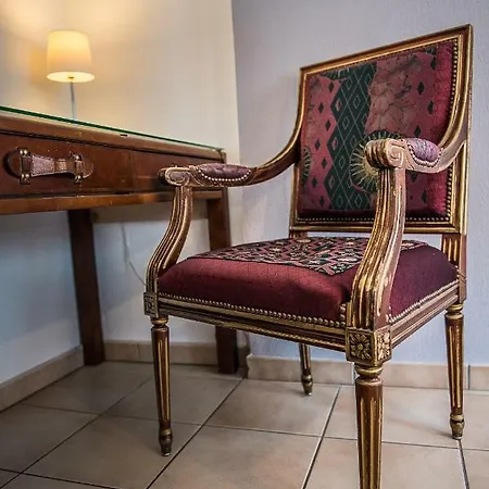 Reves Gourmands, Hotellerie & Gastronomie מלון Vernayaz