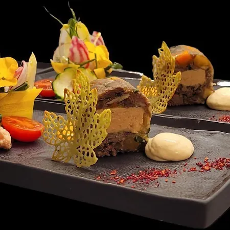 Ξενοδοχείο Reves Gourmands, Hotellerie & Gastronomie 3*